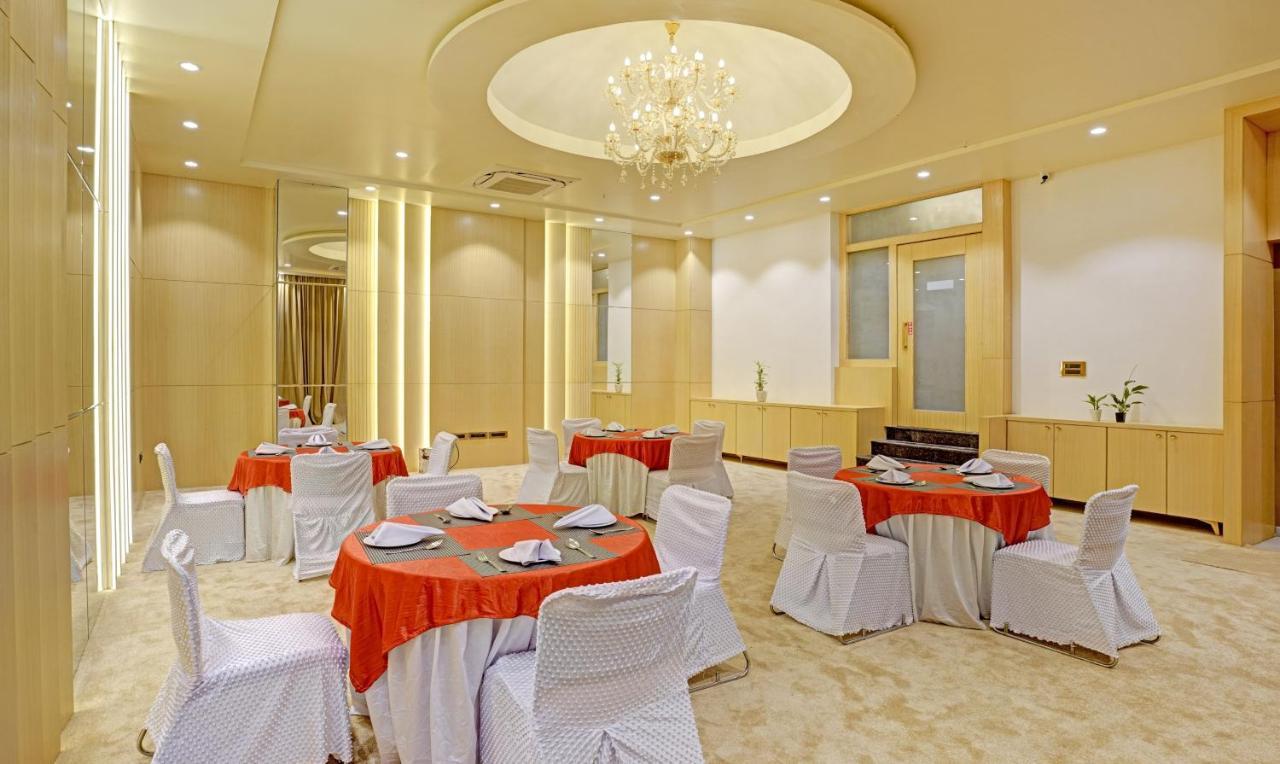Treebo Premium Golden Bliss Trimurti Nagar Square Nagpur Luaran gambar