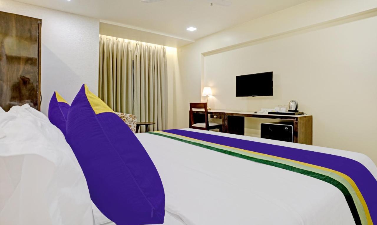 Treebo Premium Golden Bliss Trimurti Nagar Square Nagpur Luaran gambar